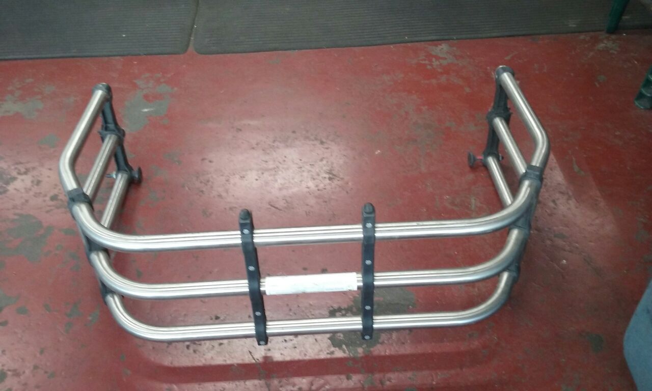 02 F150 Harley Davidson Guard