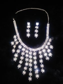 🎆Stunning Jewerly Set🌟