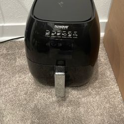 Black Nuwave Air Fryer 