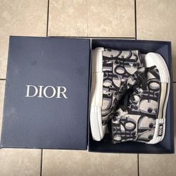 Dior 