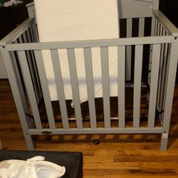 Benton 4-in-1 Mini Crib WITH mattress