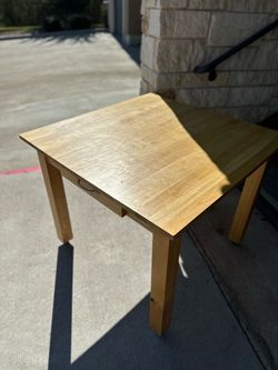 Wooden STable with Drawer