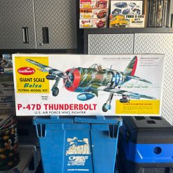 Guillows 1/16 Scale Balsa Wood P-47D thunderbolt