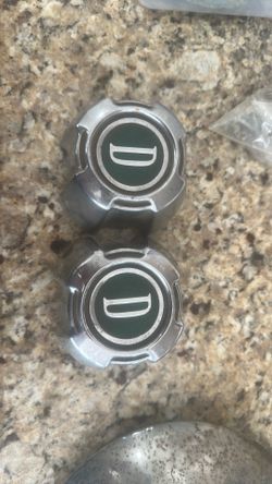Vintage Datsun Nissan wheel hubs