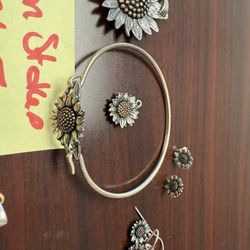 James Avery Sunflower Set 