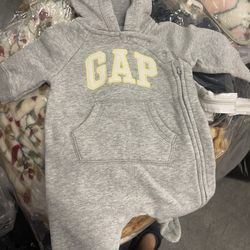 babygap bodysuit