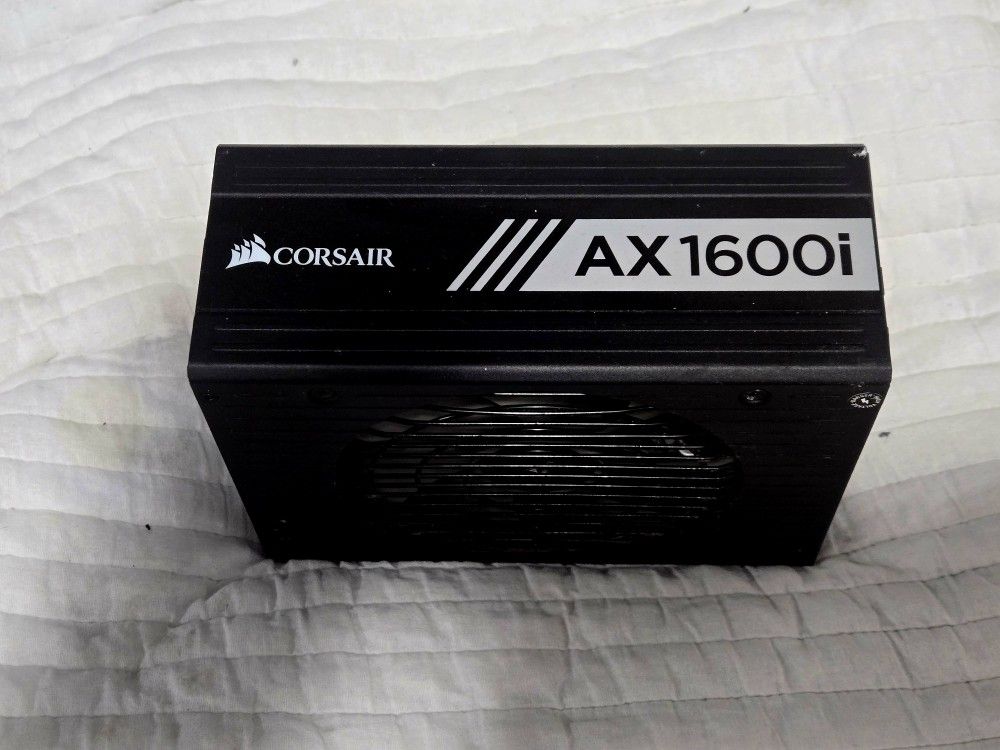 Corsair AX1600i 