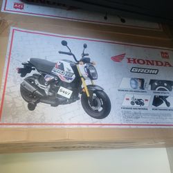 Honda Grom 12V Ride-On