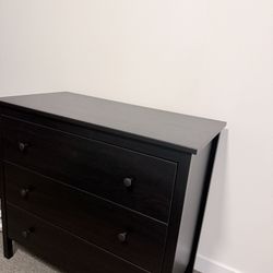 IKEA Dresser - Great Condition $100