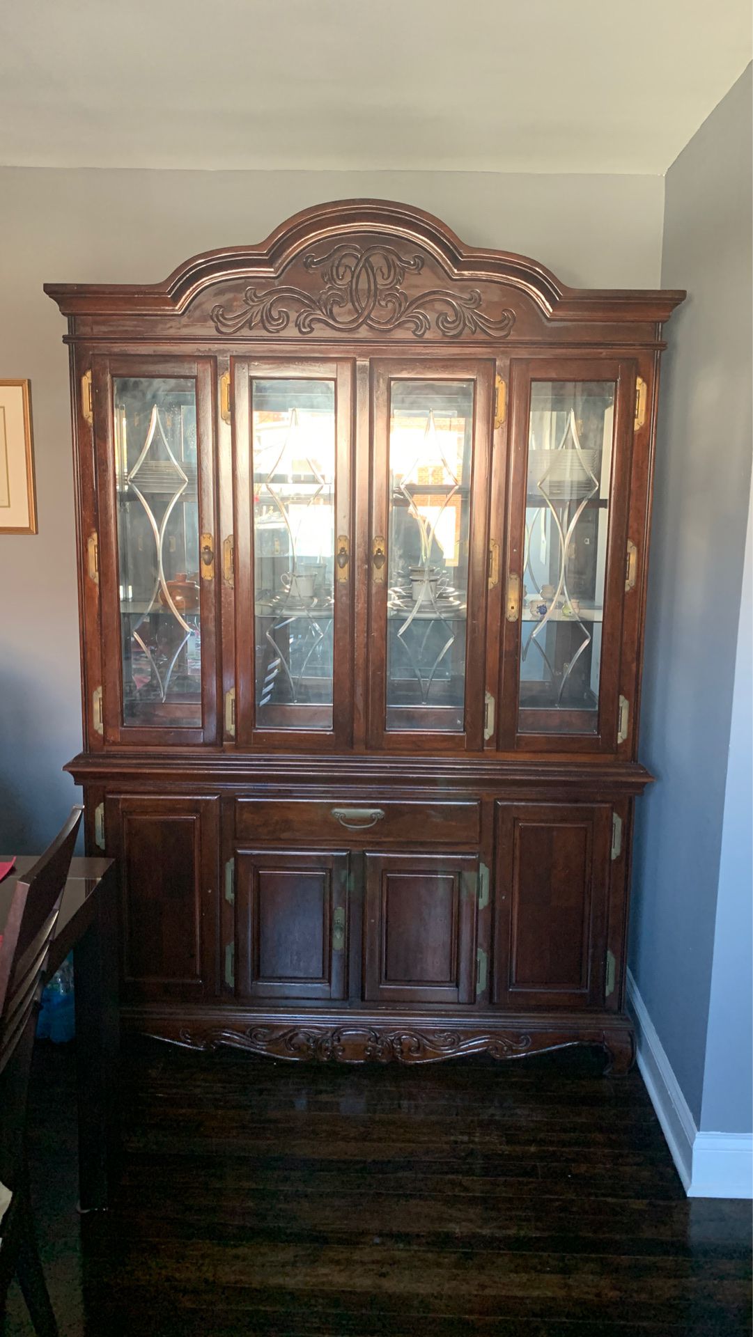 Free Chinese cabinet