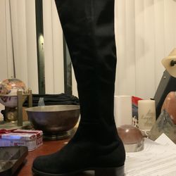 STUART WEITZMAN~BLACK KNEE HIGH ITALIAN BOOTS