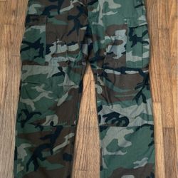 CAMO PANTS