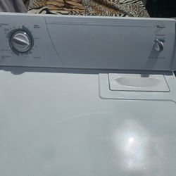 Whirlpool Gas Dryer Super Capacity And Heavy Duty Works Excellent 