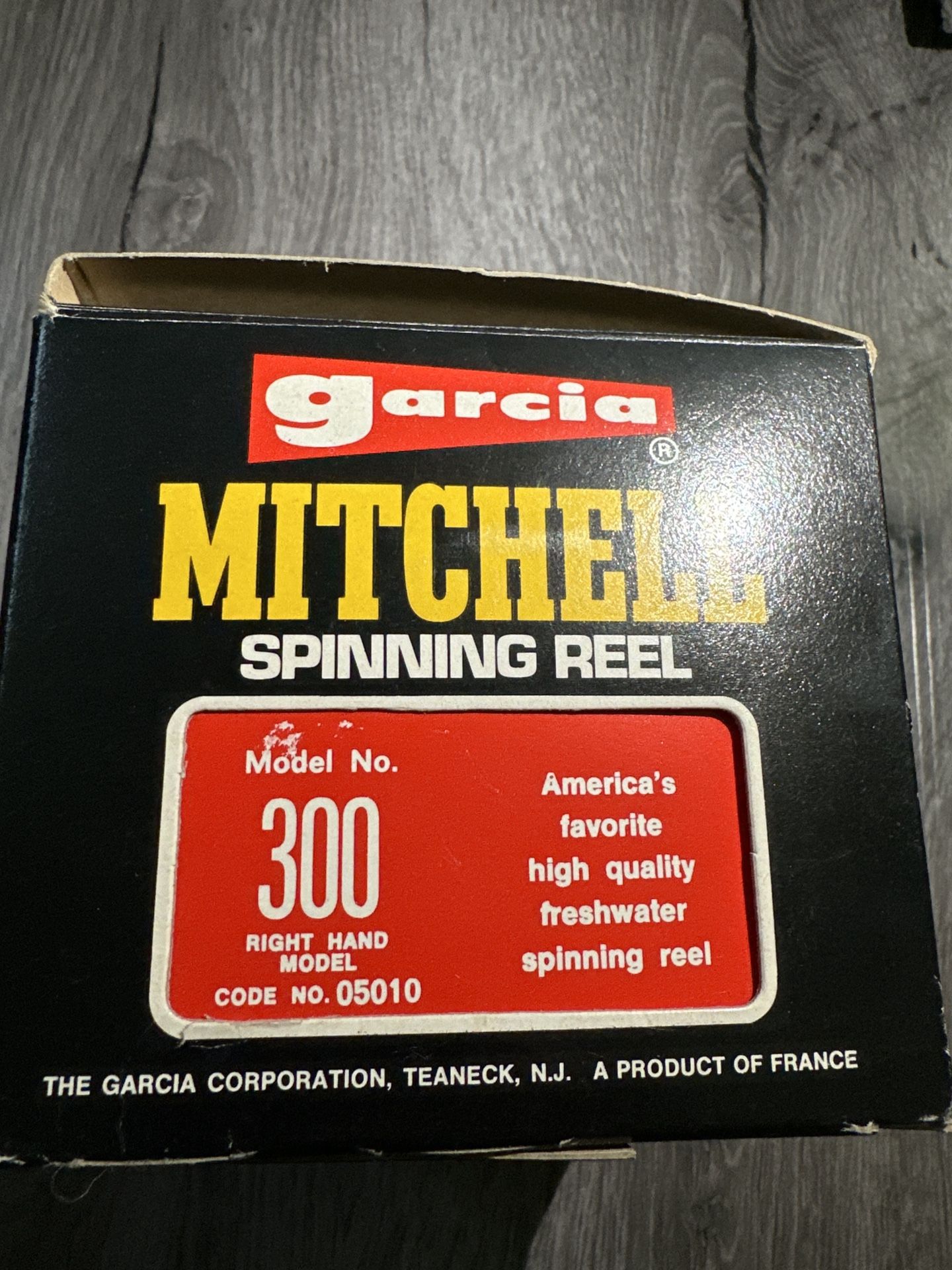 🎣 Vintage Garcia Mitchell 300 Spinning Reel – Mint in Box – Made in France