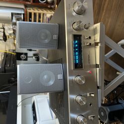 Pioneer SA-510 Amplifier - Very Nice Condition -Blue Meters