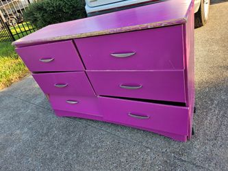 Dresser