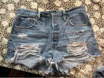 Levi’s shorts