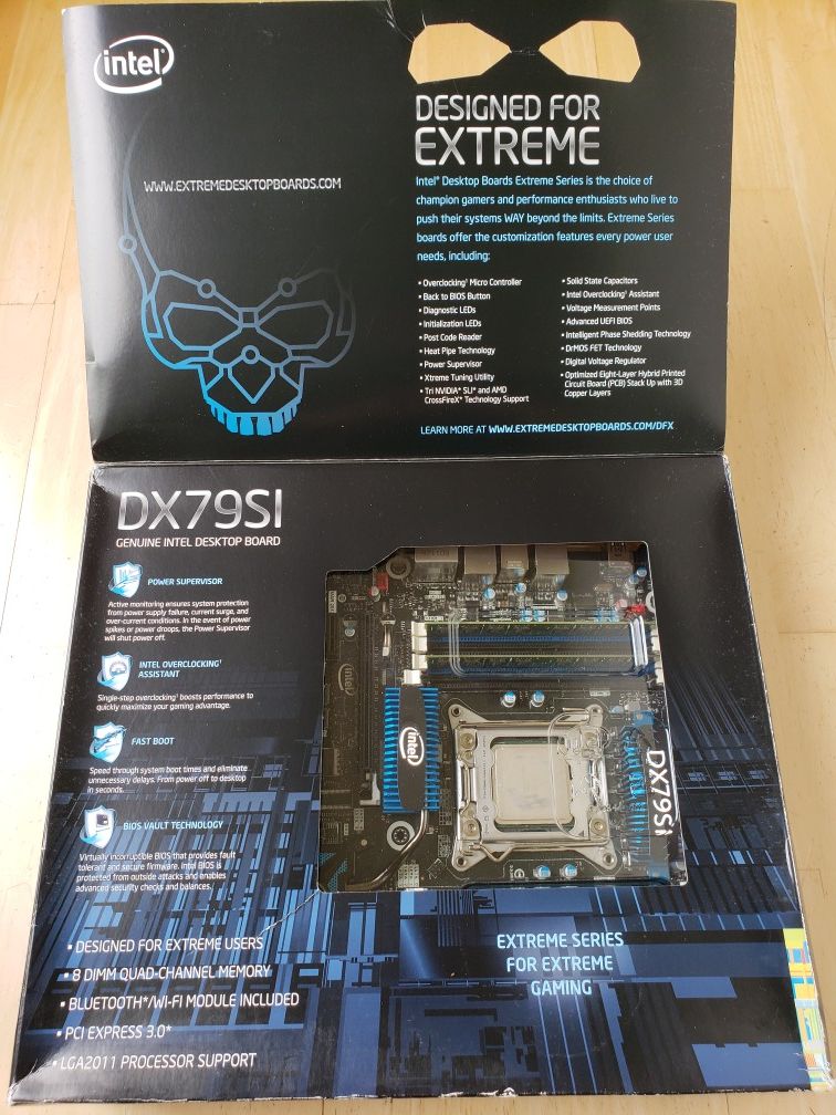 Intel DX79SI LGA 2011 Intel X79 Extreme motherboard BOX