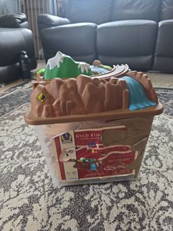 Kids Wooden Train Tracks