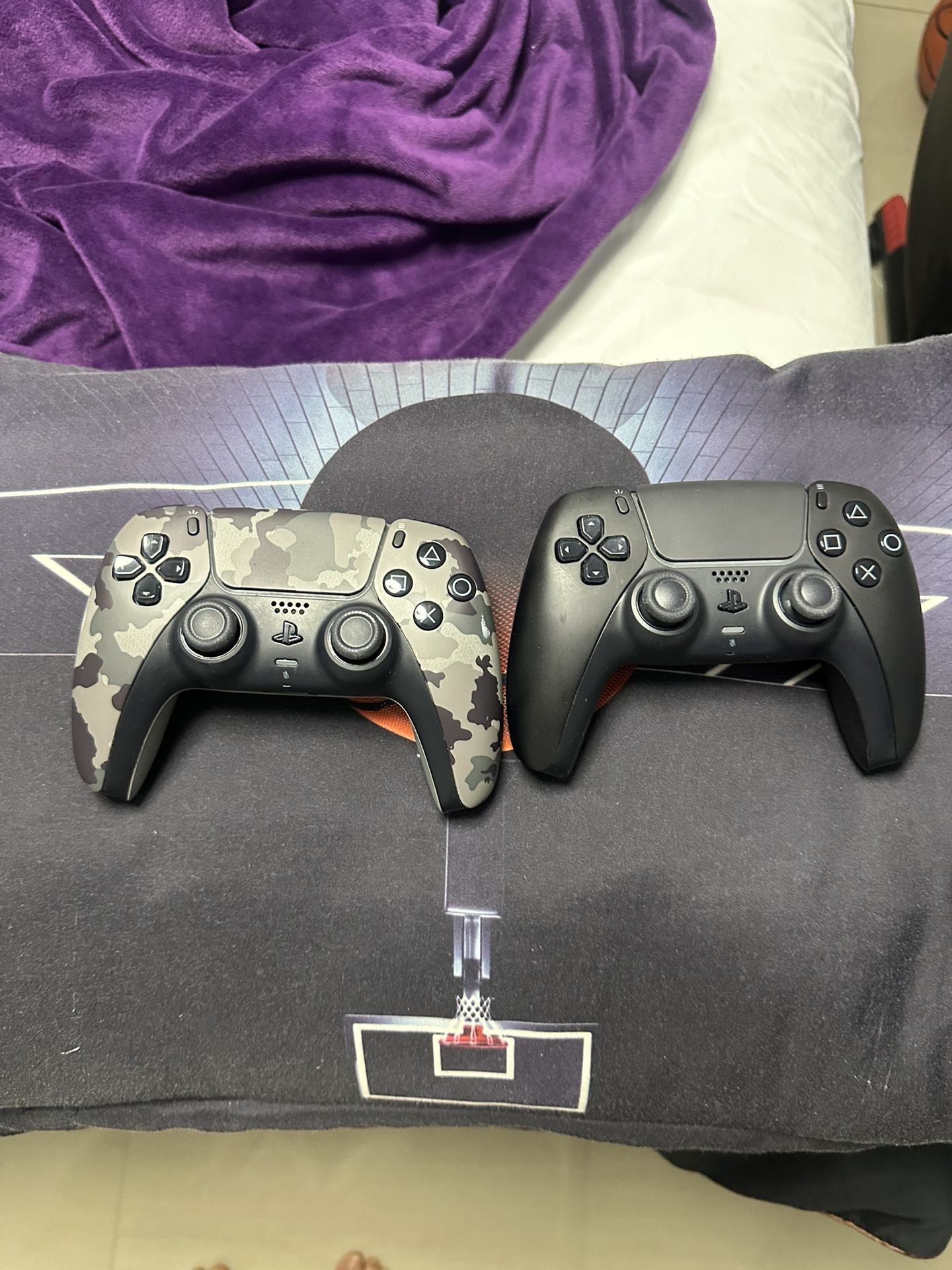 2 ps5 controllers for 80$