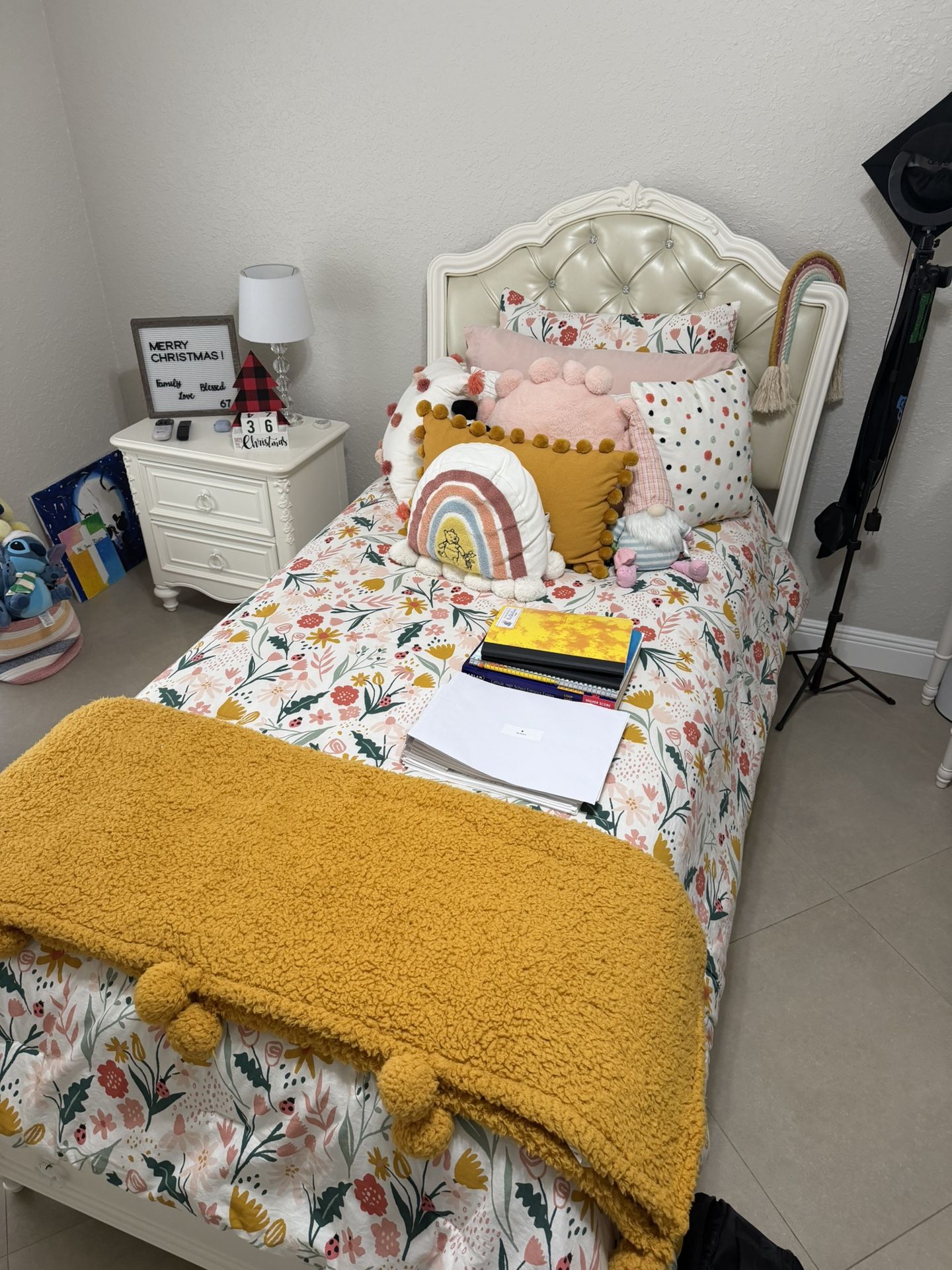 Real Wood White Furniture Set