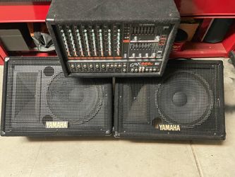 YAMAHA EMX860ST 10ch POWERED PA Mixer + 2 Floor Monitor Speakers In Working Excellent New Condition