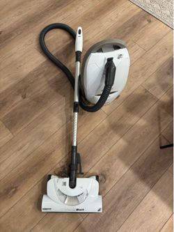 Kenmore vacuum