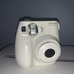 Polaroid FUJIFILM