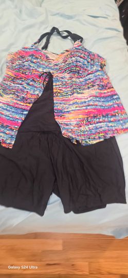 Two-Piece Tankini Swimsuit Set