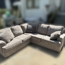 Sectional couch
