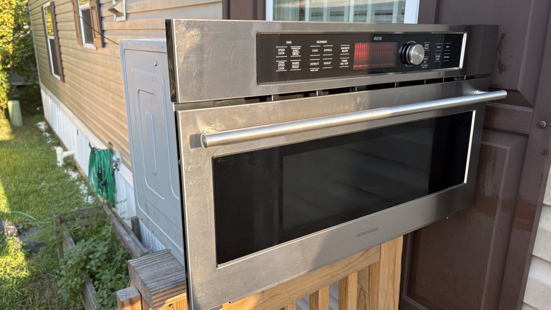 Microwave