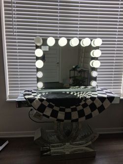 Barber/Beauty Mirror