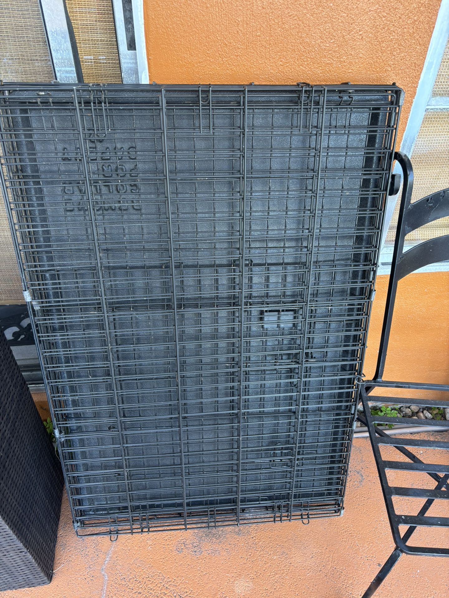 Extra large dog crate