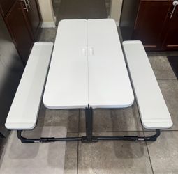 Children’s Foldable Table