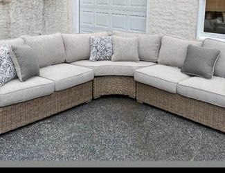 Laguna. Outdoor sectional -resin wicker sectional