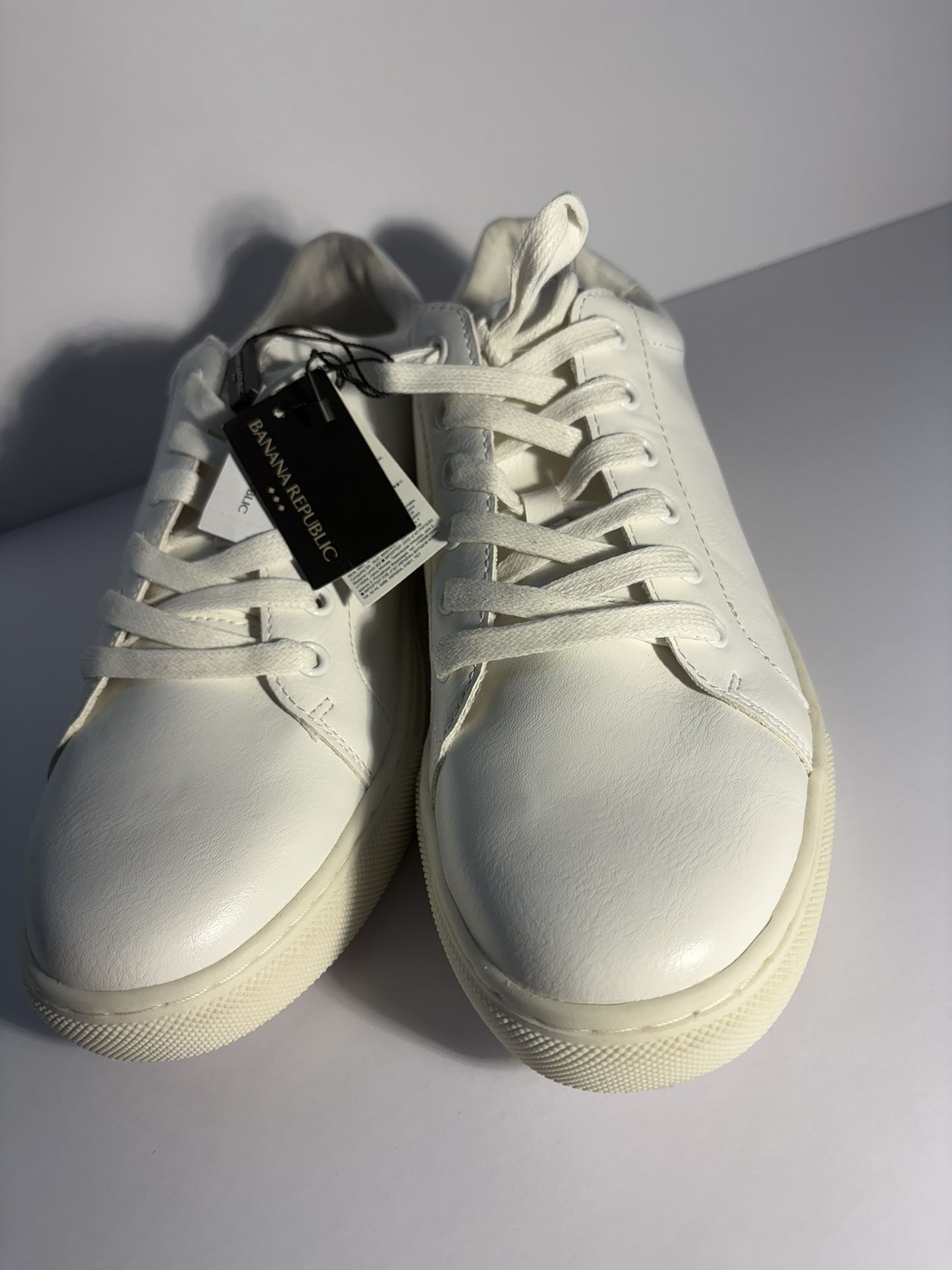 Banana Republic Sneakers