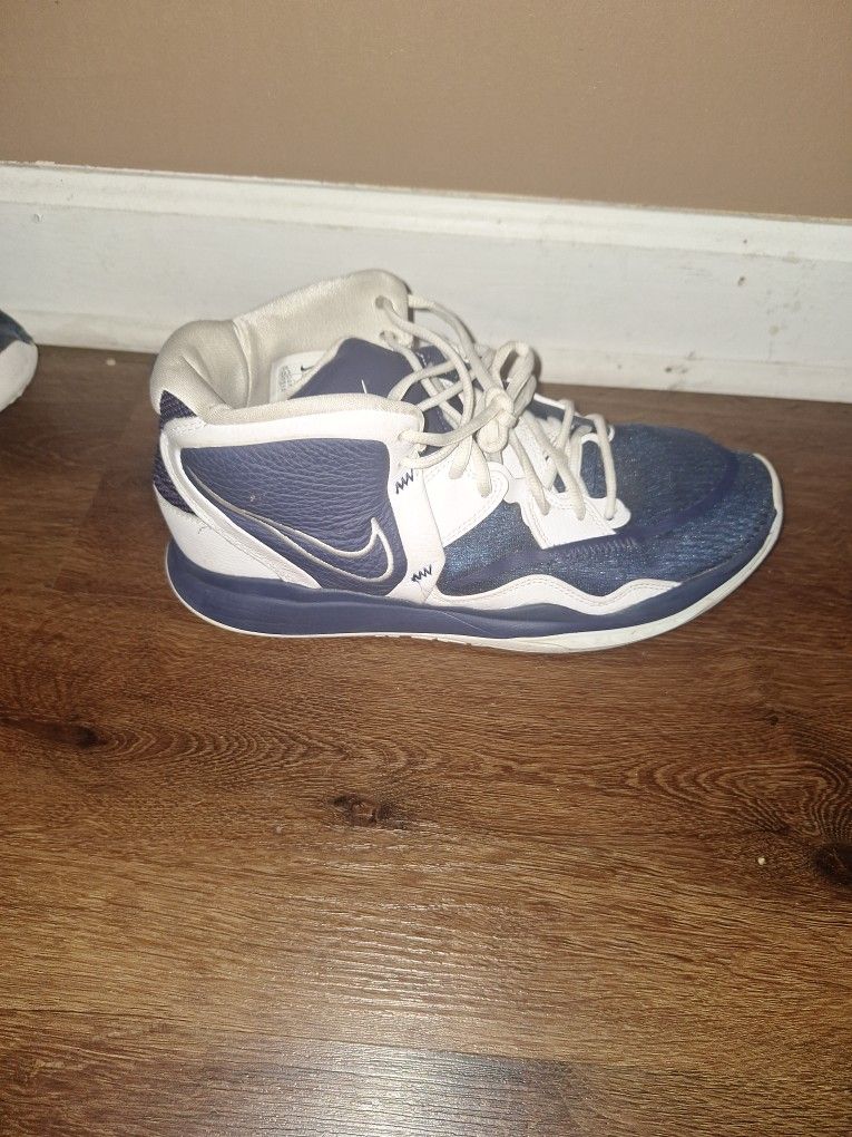 Nike Kyrie Infinity TB  Navy Blue White Baskeball Shoe 