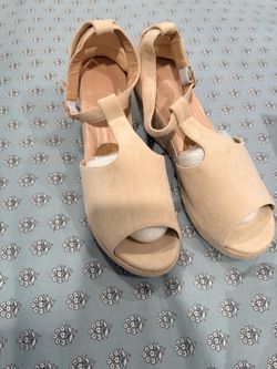 Wedges shoes