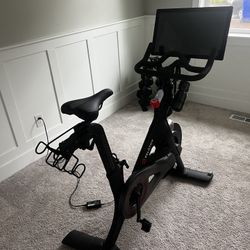 Peloton Bike