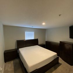 King Size Bedroom Set