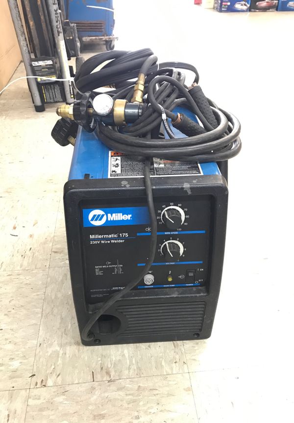 Miller millermatic 175 230v wire welder for Sale in Everett,
