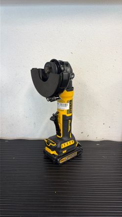 Dewalt disc grinder (BRAND NEW)