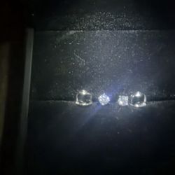Diamond Earrings 