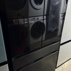 Samsung Bespoke Refrigerator Family Hub Four Door 