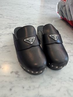 Authentic Prada women’s clogs in smooth black leather shoes platform