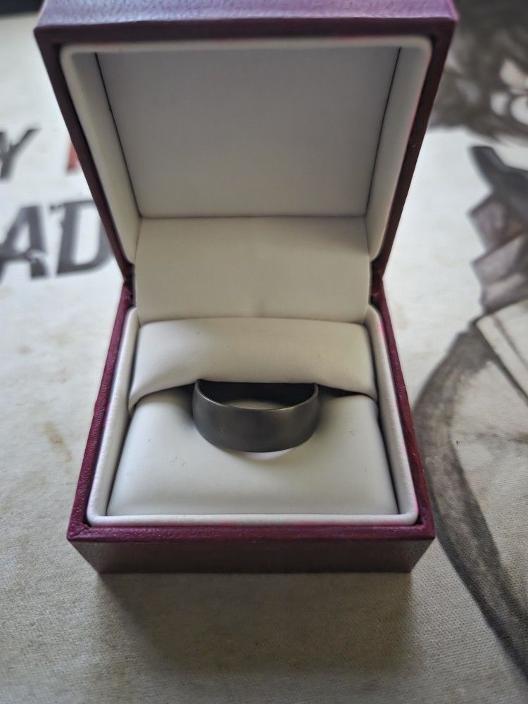 Men's Ring
