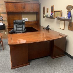 Office furniture 