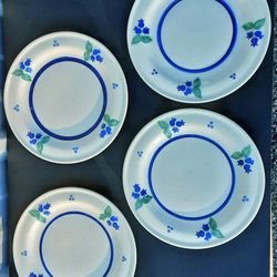 HARTSTONE blueberry 7.5" salad plates x 4. 