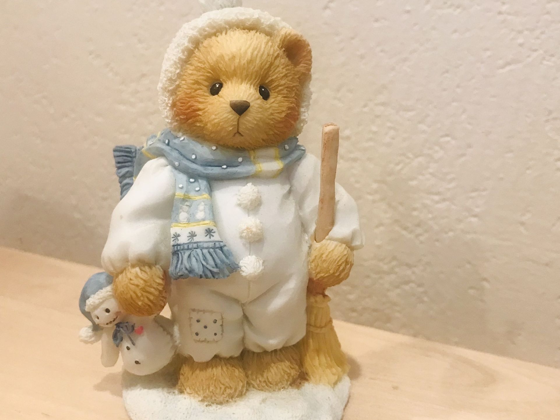 Enesco Cherished Teddies "Earl" Warm Hearted Friends Christmas  bear figurine 