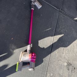 Dyson V7 Motorhead Cordless Vacuum